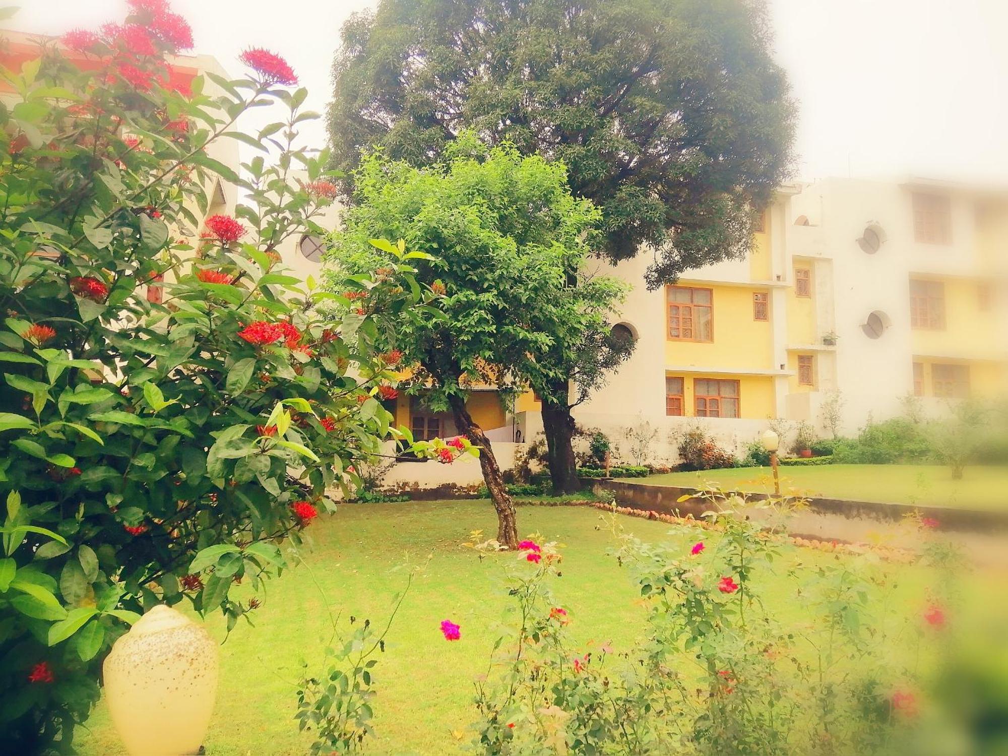 Ganga Vatika Boutique Hotel, Rishīkesh Dış mekan fotoğraf