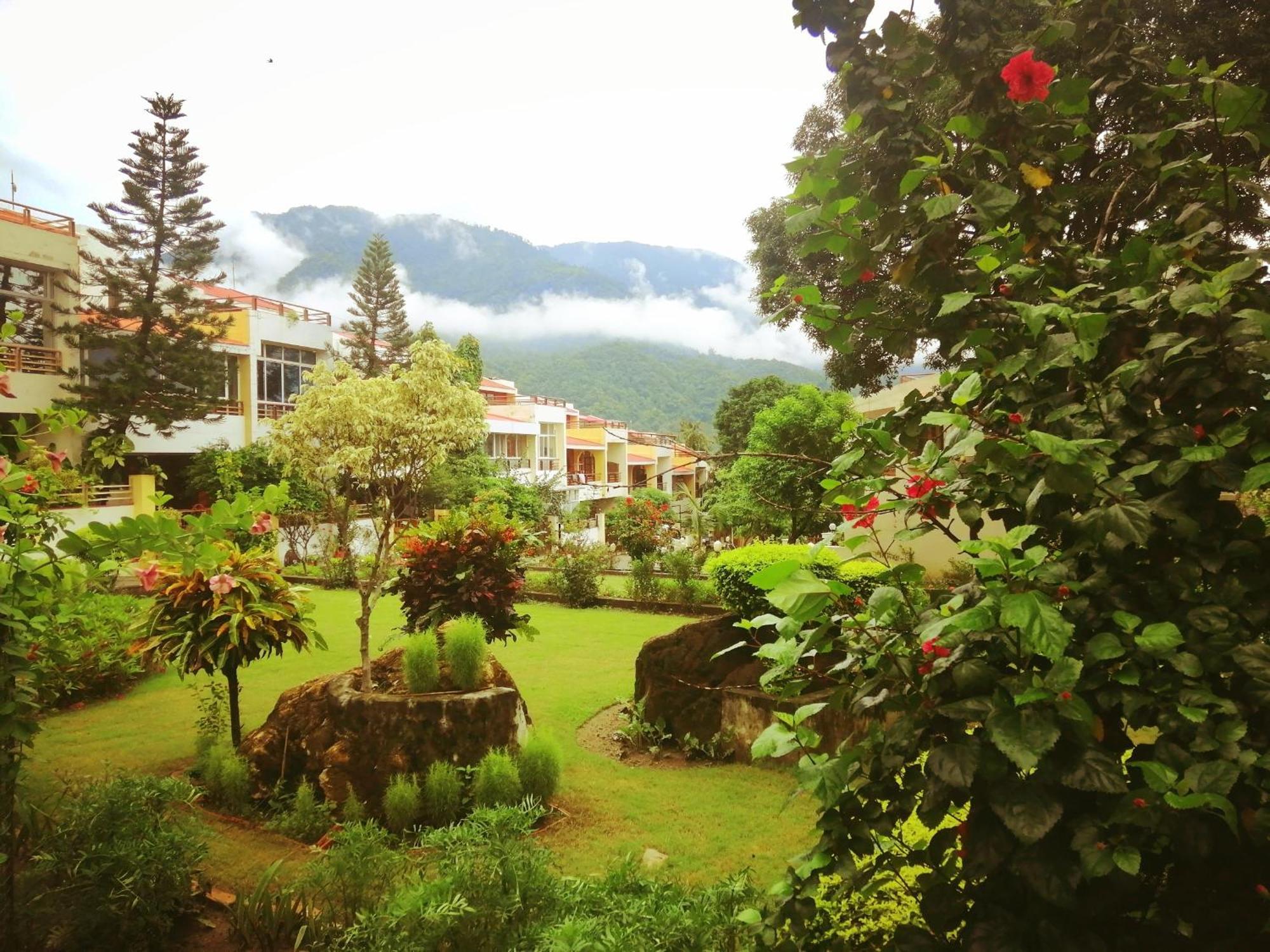 Ganga Vatika Boutique Hotel, Rishīkesh Dış mekan fotoğraf
